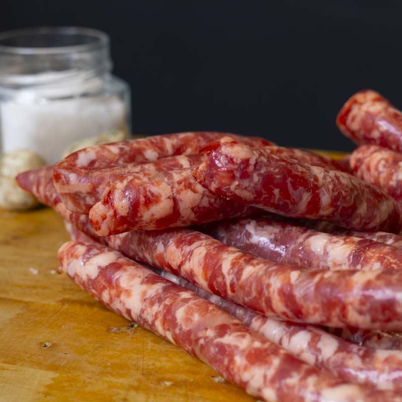 Salsiccia sottile sale e pepe
